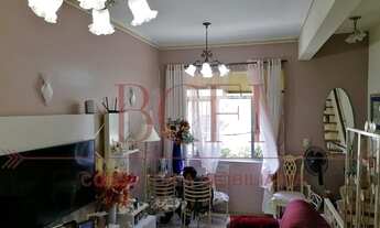 Imagem 5: Apartamento triplex, tipo casao. Pode ser usado como dois ap independentes. Com placa sol