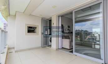 Imagem 7: Apartamento mobiliado de 2 suítes e 2 vagas de garagem no bairro Petrópolis