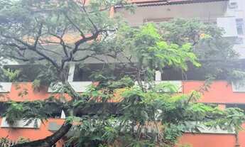 Imagem 3: Apt 3qts (1suite) + dependencia completa com 2 vagas garagem