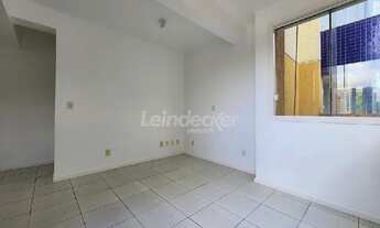 Imagem 3: PORTO ALEGRE - Apartamento Padrão - PARTENON