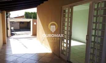 Imagem 4: Casa com 2 dormitórios à venda, por R$ 300.000 - COHAB - Ourinhos/SP