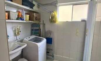 Imagem 3: Apartamento para Venda em Salvador, Costa Azul, 2 dormitórios, 2 banheiros, 1 vaga