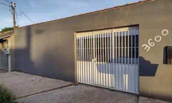 Imagem: VENDO CASA NO BAIRRO PORTO DOURADO