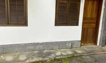 Imagem 2: Casa Rua Quissamã, excelente ponto, sem taxas, oportunidade - Petrópolis - RJ