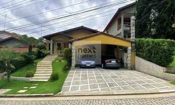 Imagem 2: Casa em condomínio com 3 dormitórios , 1 suíte , 4 vagas e piscina !!!