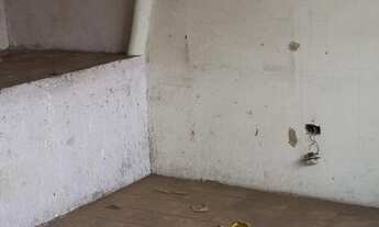 Imagem 7: 2 sobrado para venda tem 160 metros quadrados com 5 quartos