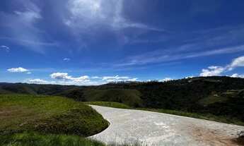Imagem 3: Lote com vista panorâmica para venda em condomínio com 1000 m2 - Campos do Jordão - São Pa