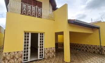 Imagem 3: Linda casa à venda no bairro Jandira Alcala em Porto Feliz