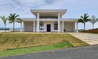 Imagem: Casa á venda c/ 03 dormitórios, Condomínio