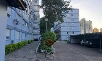 Imagem 6: Decorado Mobiliado 2 dormitórios com garagem ao lado Pucrs