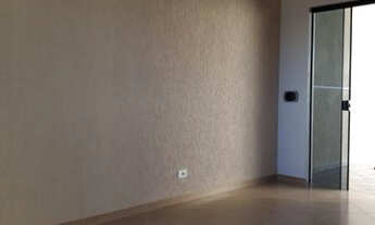 Imagem: Linda Casa com Amplo espaço de terreno