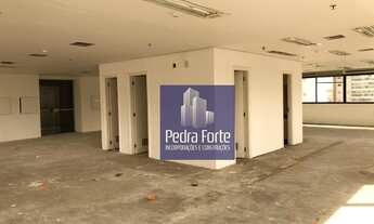 Imagem 2: Conjunto comercial bem localizado