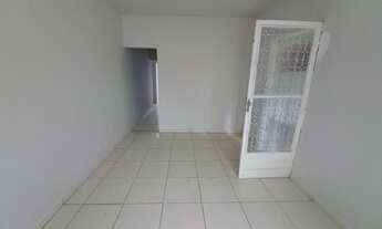 Imagem 3: Casa frente 03 qtos 02 vgs garagem Nilópolis RJ