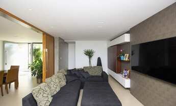 Imagem 2: Casa no Alphaville com 4 quartos, 3 suítes (aceito permuta) São Pedro - Juiz de Fora