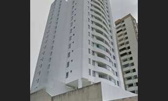 Imagem: Apartamentos na avenida Paralela - em frente