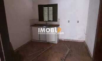 Imagem 6: Casa 3Q. prox a Feira, Centro, lote 12x33m