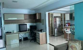 Imagem 5: Casa duplex no Residencial Tiradentes- 100% mobiliada. 4 suítes, 4 vagas!