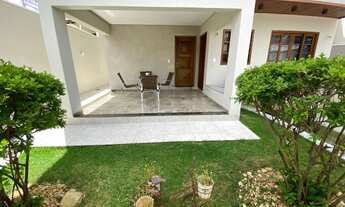 Imagem 3: Casa com 05 quartos, lote inteiro e ótima área gourmet no bairro Grã-Duquesa