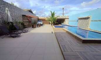 Imagem: Sobrado com 3 dormitórios e piscina próximo