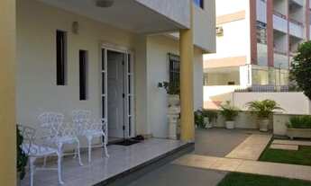 Imagem: Santa Teresa - Casa Duplex Com 4/4 Sendo