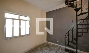 Imagem 3: Casa para Aluguel - Heliópolis, 1 Quarto, 60 m2