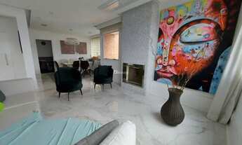 Imagem 6: Lindo apartamento todo reformado. São 226m². 4 suítes. 4 vagas de garagem