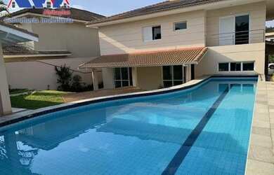 Imagem 7: Casa com amplas dependências no Condominio Melville