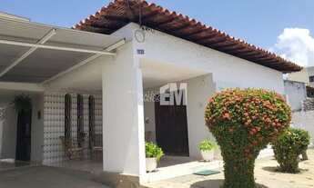 Imagem 2: Casa à venda com 4 quartos - Teresina/PI