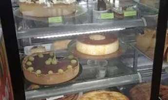 Imagem 2: Cafeteria Galpão / depósito com 5 vagas na garagem