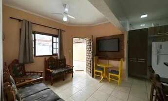 Imagem 5: Casa no bairro Tupy, possui 3 quartos, piscina e churrasqueira. Itanhaém/SP