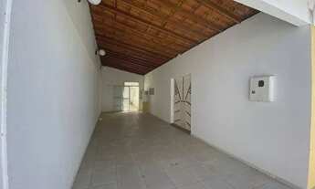 Imagem 3: Casa para venda possui 90 metros quadrados com 3 quartos em Itapuã - Salvador - BA