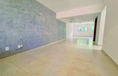 Imagem 5: Casa Duplex em Capim Macio c/ 140 m² em frente ao Bambini