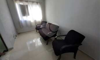 Imagem 2: Apartamento, dois dormitórios,uma vaga de garagem, andar baixo. [VP