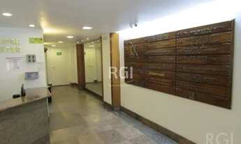 Imagem 2: SALA AMPLA COM 73M² PRIVATIVOS, CENTRO PORTO ALEGRE, GARAGEM, ELEVADOR