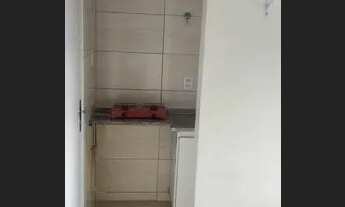 Imagem 2: Kitnet solteiro feminino bairro floresta 700 R