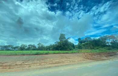 Imagem 2: Área de 4 hectares em Bonito - rodovia do turismo Bonito - MS
