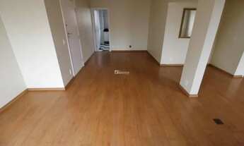 Imagem 3: Lindo Apto 3 Dormitórios sendo 1 suíte e 2 vagas , Piscina e Gerador , ótima localização