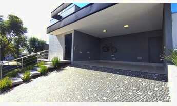 Imagem 6: Se você procura uma casa espaçosa e elegante no Condomínio Portal dos Lagos em Mogi Mirim