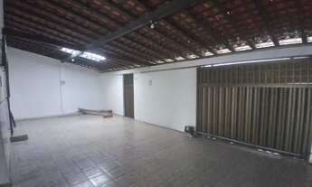 Imagem: Casa para venda no Res.Pinheiros. Bem localizada