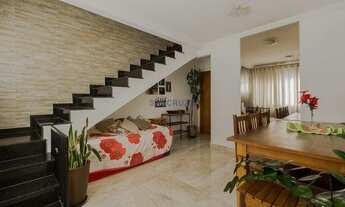 Imagem: Aconchegante casa de condomínio com excelente