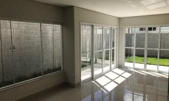 Imagem: Casa de condomínio Village Paradiso 2 com