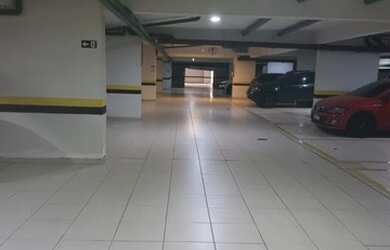 Imagem 4: Lindo apto, ao lado do shopping Curitiba, novo, semi- mobiliado, 2 quartos, 1 garagem