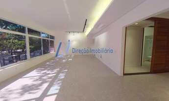 Imagem 2: Ipanema - Apartamento de frente - Reformado e desocupado - 3 quartos (2 suítes) - Cozinha