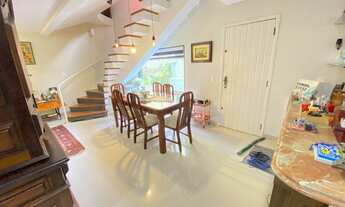 Imagem 3: Casa para venda tem 246 metros quadrados com 3 quartos em Sapê - Niterói - RJ