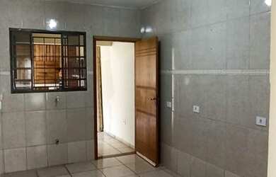 Imagem 4: Casa para venda com 110 metros quadrados com 3 quartos - Vendo Urgente