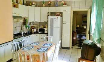 Imagem 7: Linda Casa com 320 m² de 4 Quartos, Piscina, Salão de Festa-Churrasqueira no Fazendinha