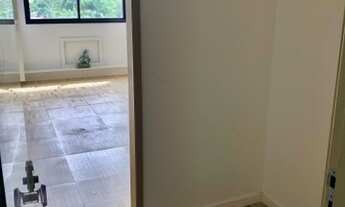 Imagem 6: Sala reformada para venda no Shopping Estrada do com 22 m2 na Estrada do Coco