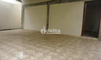 Imagem 3: Casa para aluguel, 3 quartos, 1 suíte, 2 vagas, Cidade Jardim - Uberlândia/MG