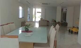 Imagem 2: Casa de condomínio sobrado para aluguel com 330 metros quadrados com 5 quartos