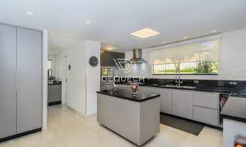 Imagem 6: Belíssima casa com terreno de 1400m2 !!!